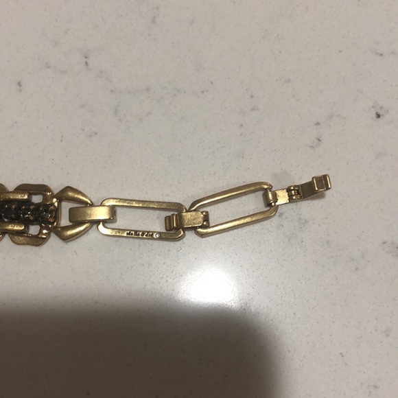 Stella & Dot Jewelry - Like new Stella and Dot Necklace